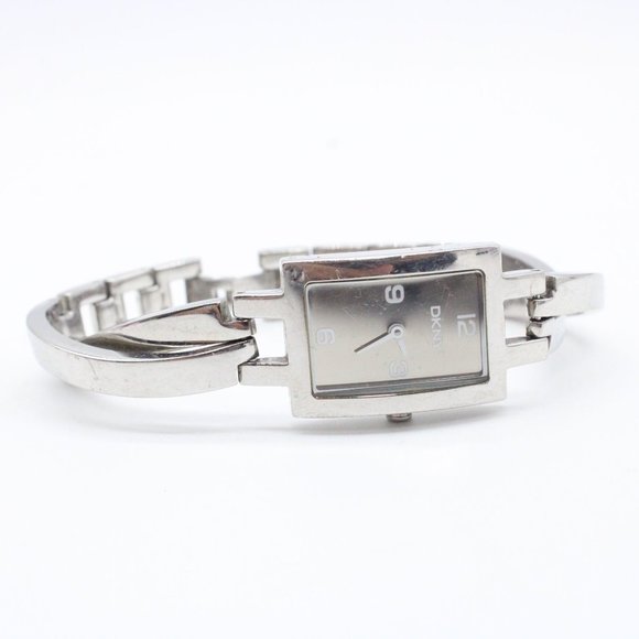 DKNY Watch Women's Casual Silver Tone Stainless Steel Bracelet Black Dial - Picture 5 of 8